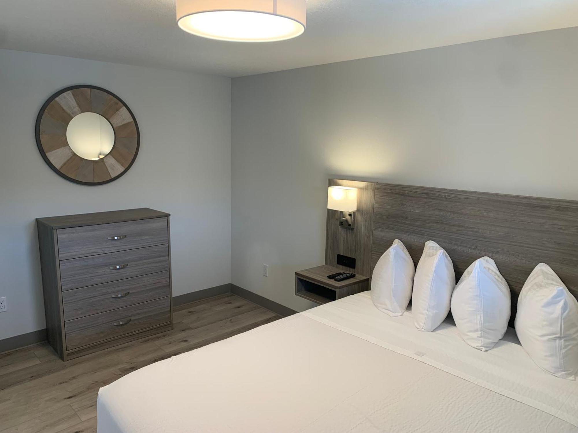 West Beach Suites Lincoln City Chambre photo