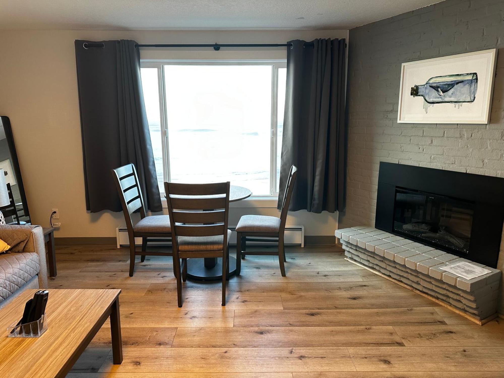 West Beach Suites Lincoln City Extérieur photo