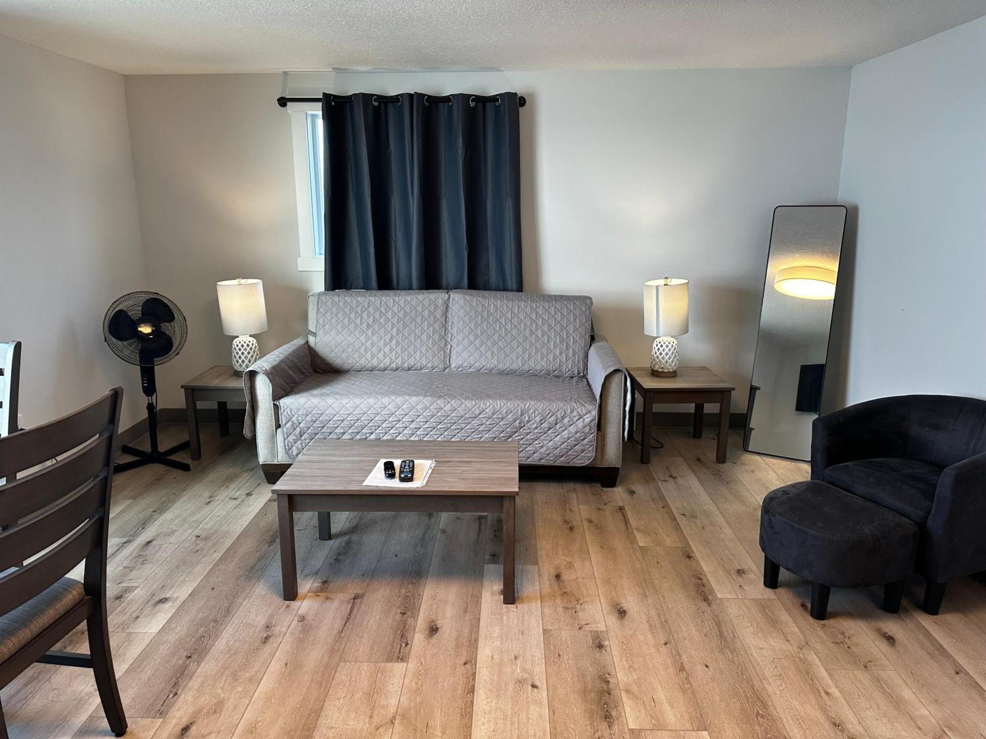 West Beach Suites Lincoln City Extérieur photo