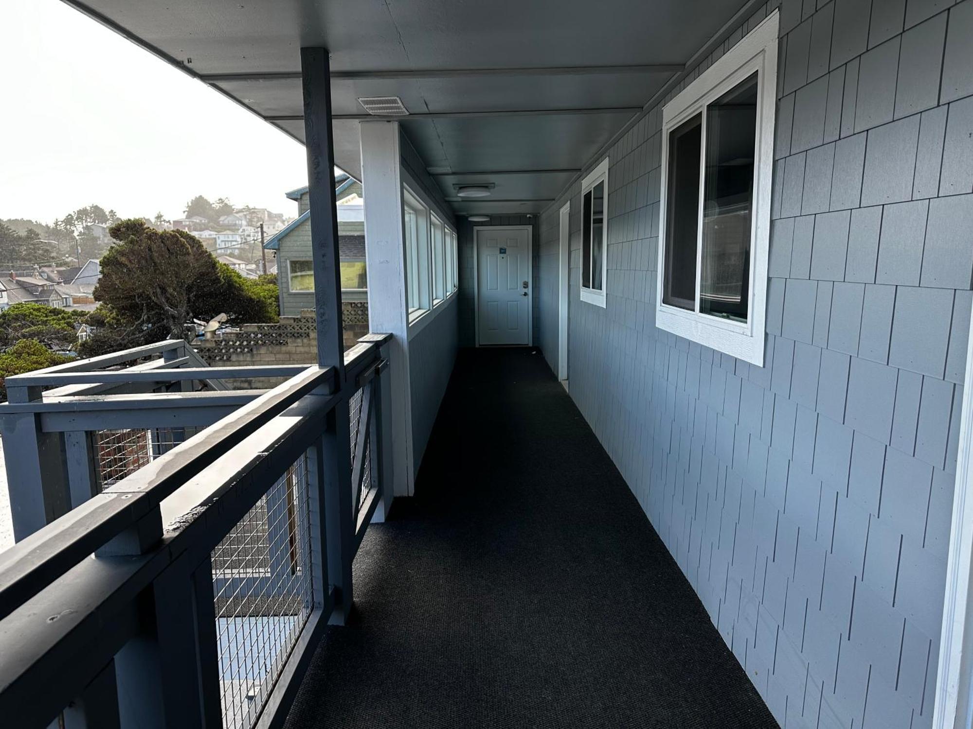 West Beach Suites Lincoln City Extérieur photo