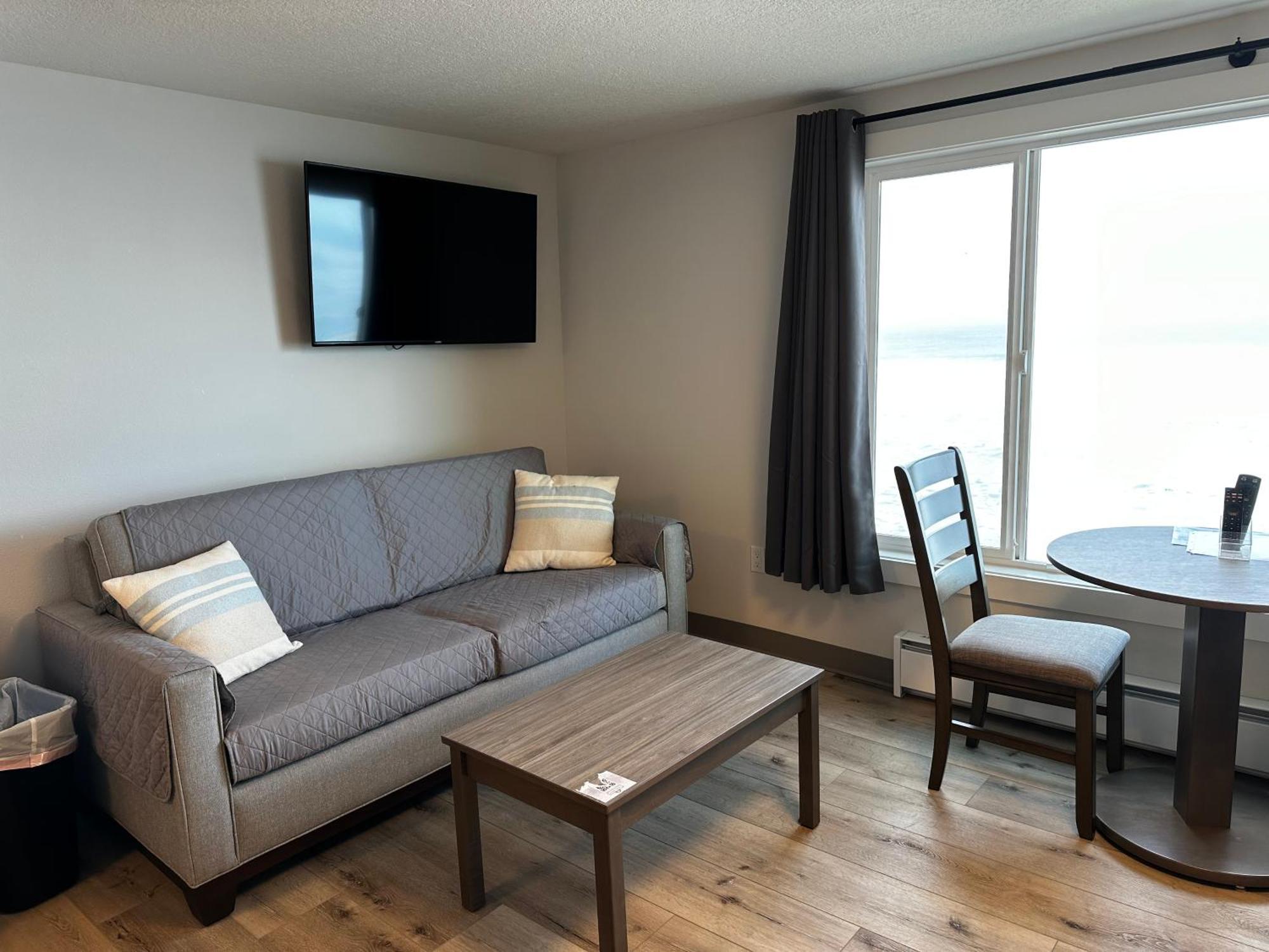 West Beach Suites Lincoln City Extérieur photo
