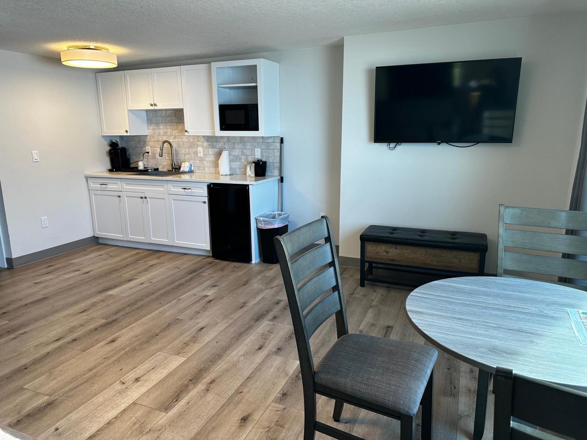 West Beach Suites Lincoln City Extérieur photo