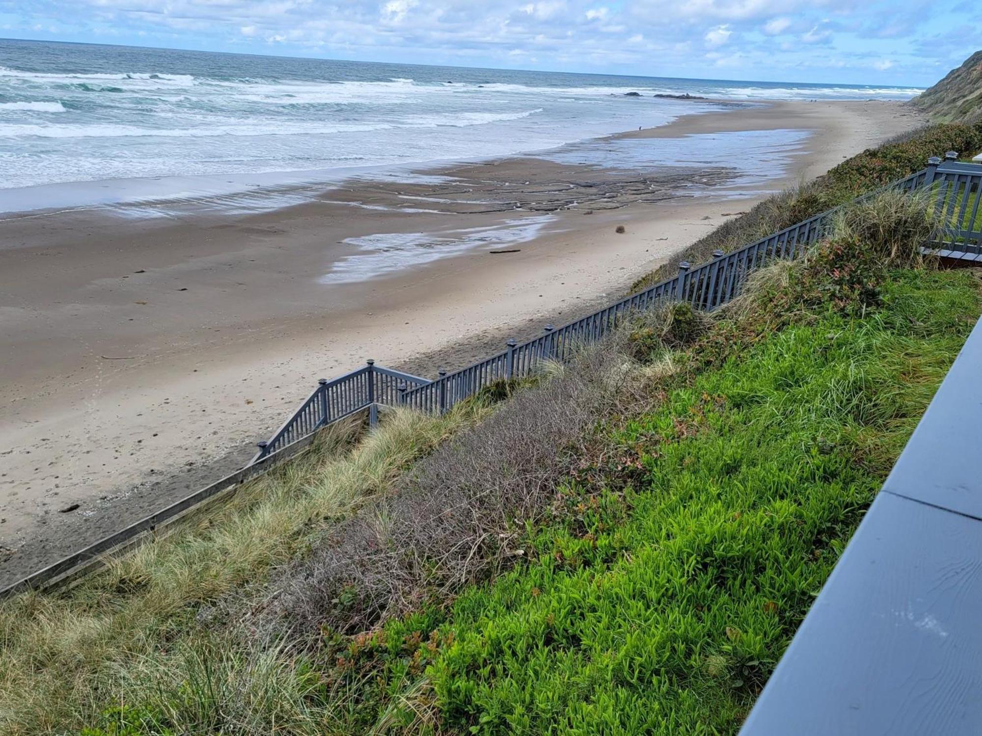 West Beach Suites Lincoln City Extérieur photo