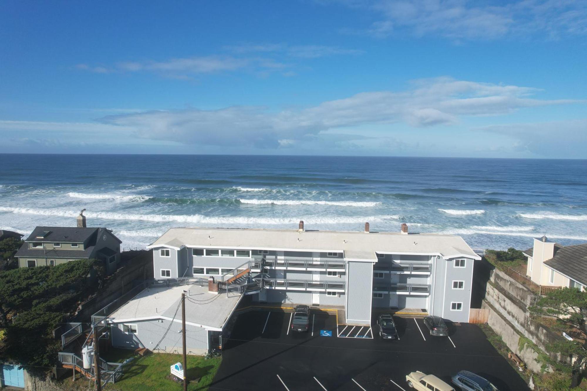West Beach Suites Lincoln City Extérieur photo